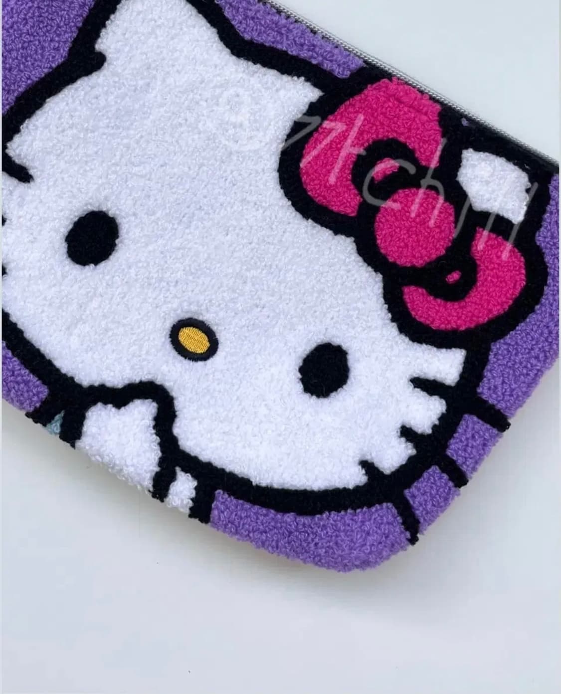 헬로키티 50주년-키티 파우치 상품이미지2