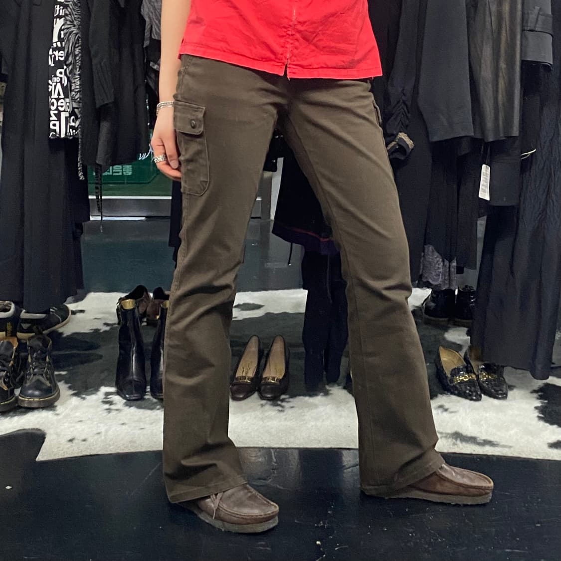 Et boite 로우라이즈 카키 부츠컷 카고팬츠 상품이미지1