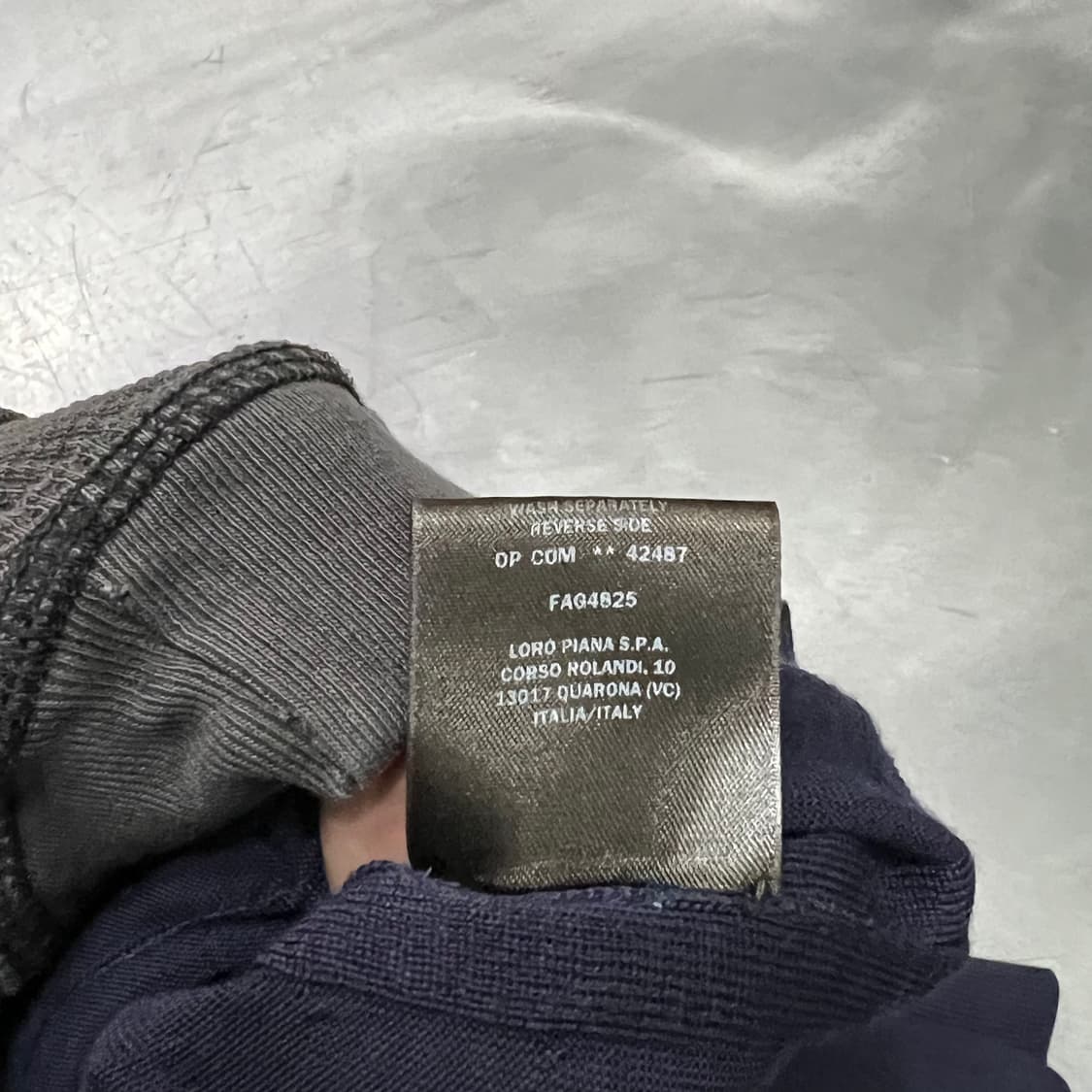  로로피아나 울 가디건 +명품 감정서 y15617 상품이미지8