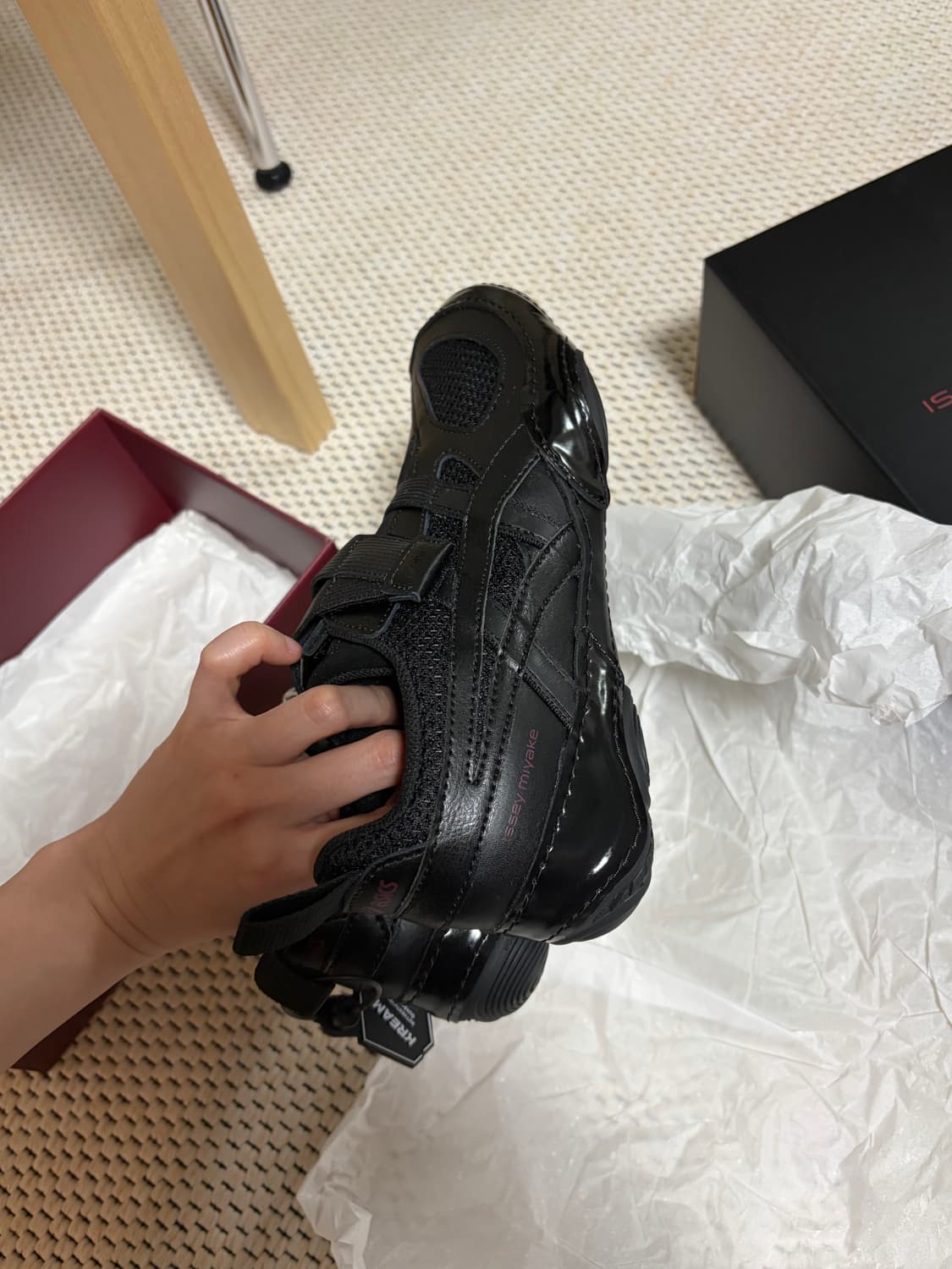 아식스 이세이미야케  운동화 250 새상품 상품이미지4