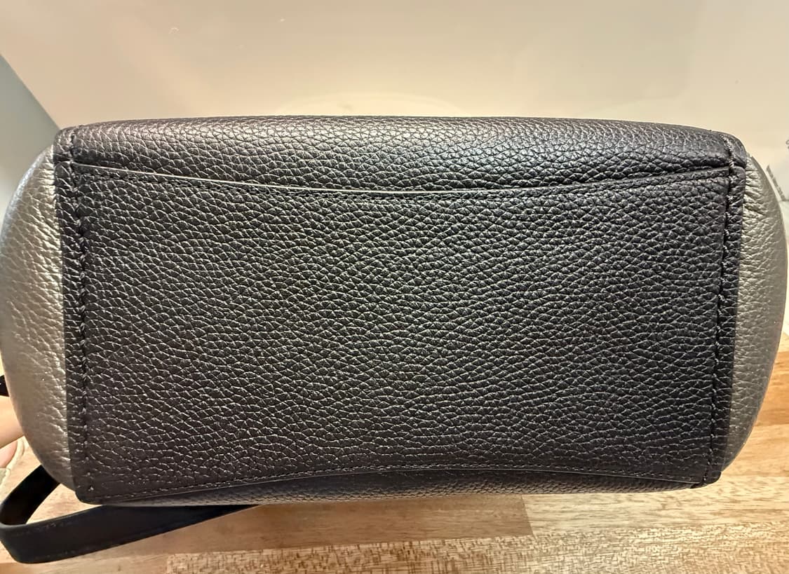 코치 블랙  화이트 가죽 3way 턴록 백팩 상품이미지9