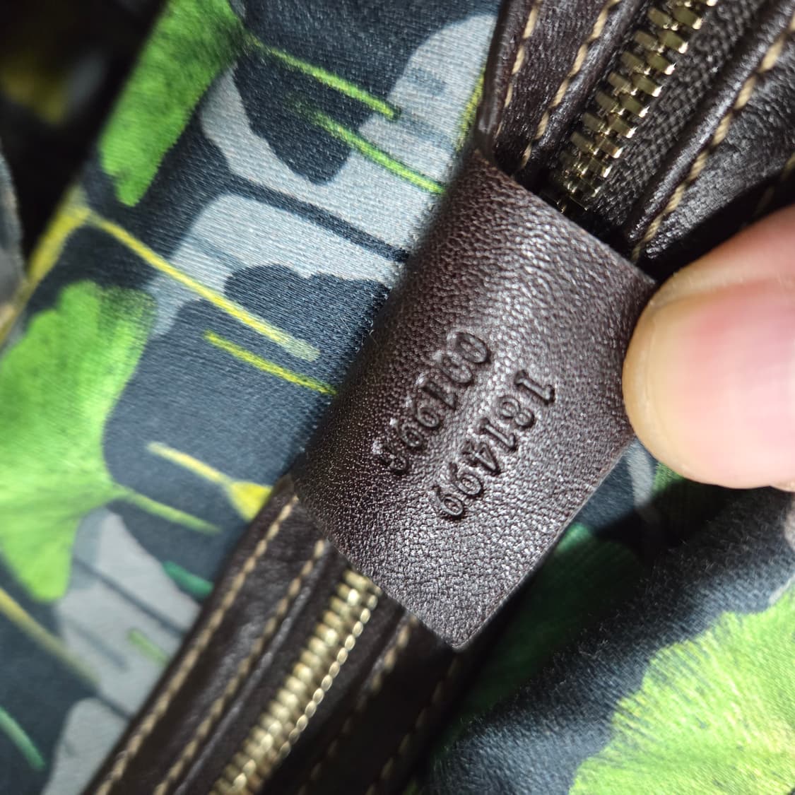 구찌 스웨이드 로얄 사첼백 상품이미지8