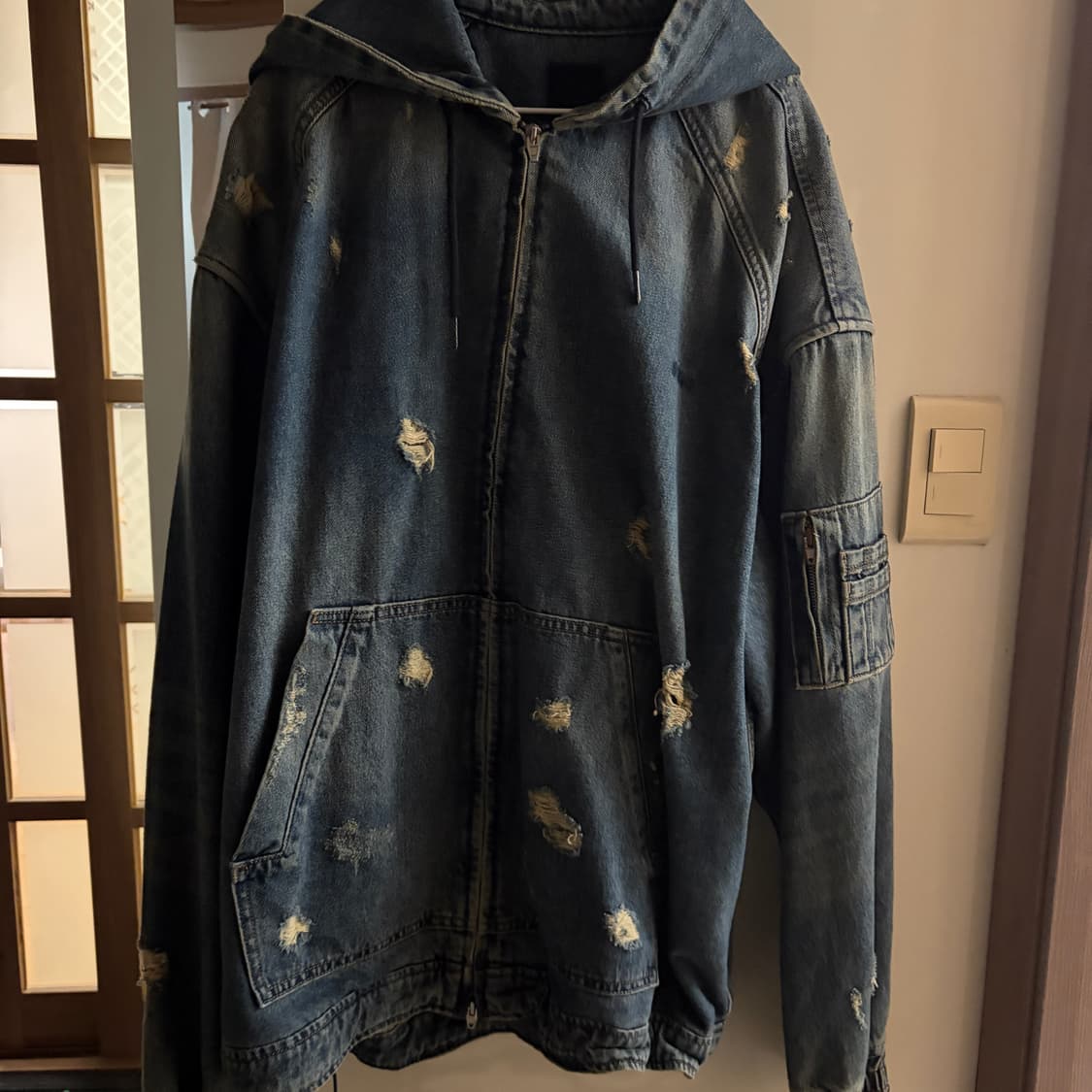 준지 24ss 디스트레스 데님 후드 ma-1 자켓 xxl 상품이미지1