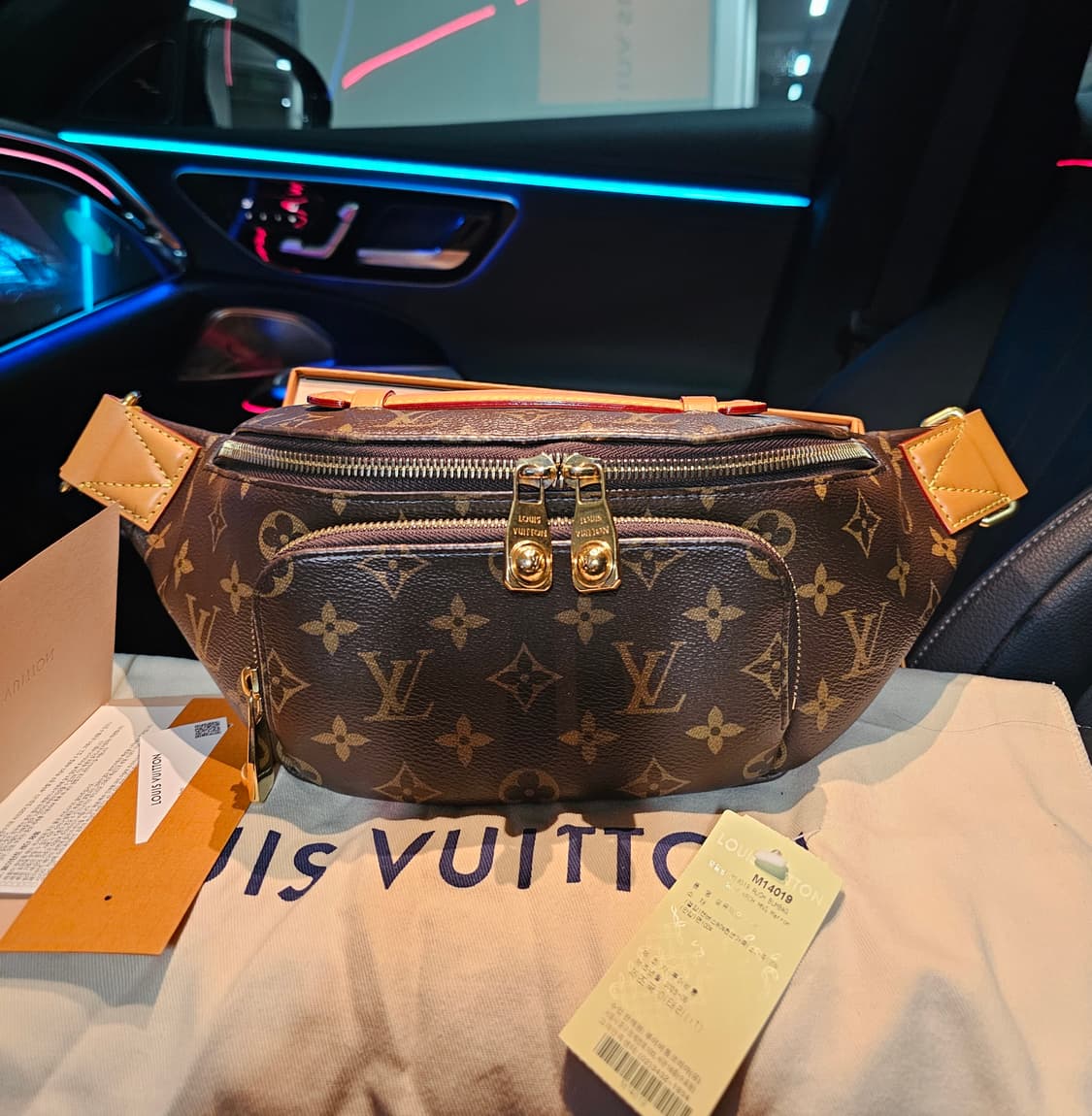 루이비통 퍼렐 쇼라인 마카사르 러쉬 범백 크로스백 상품이미지2