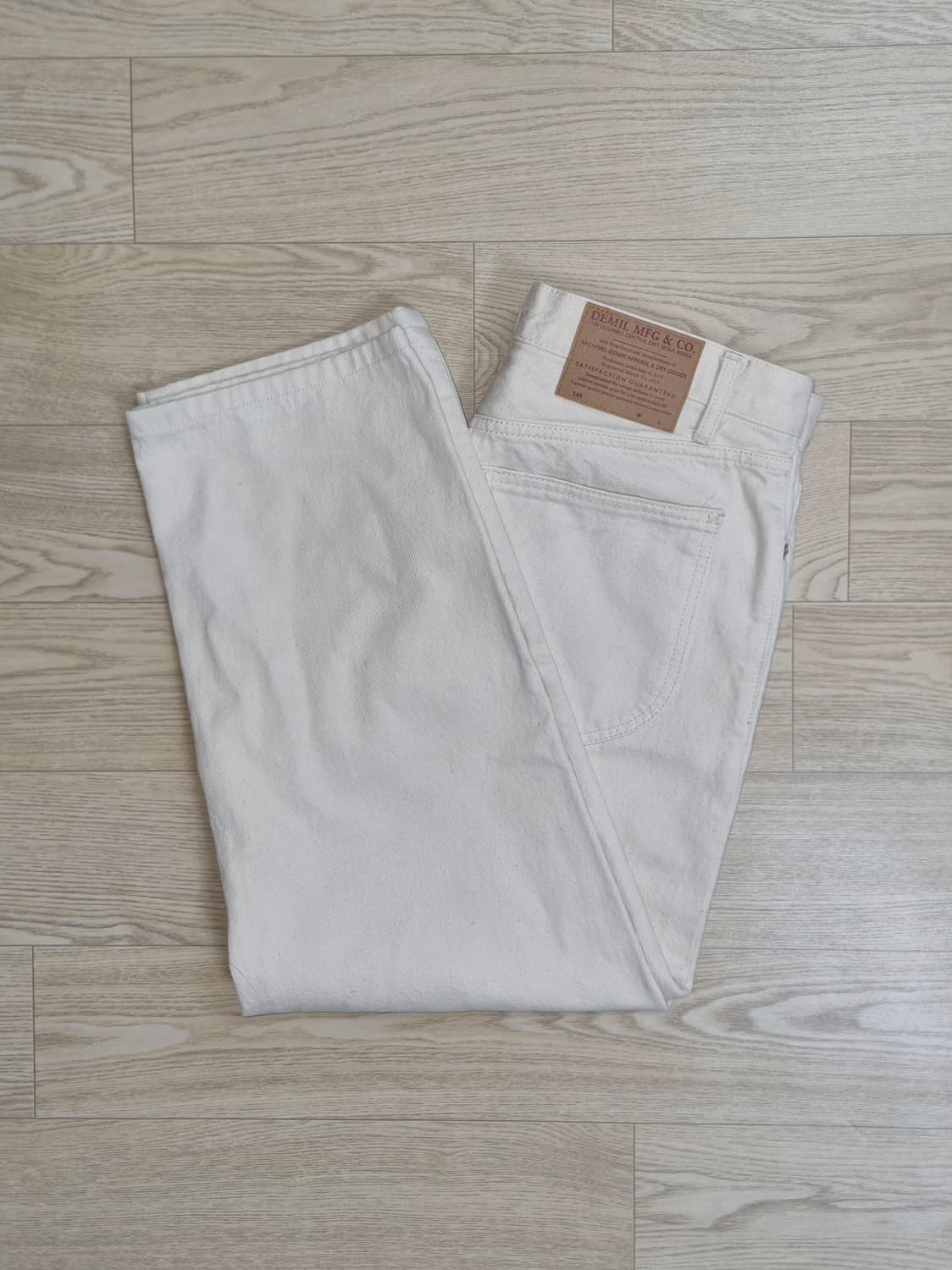 데밀 026 오프화이트 상품이미지1