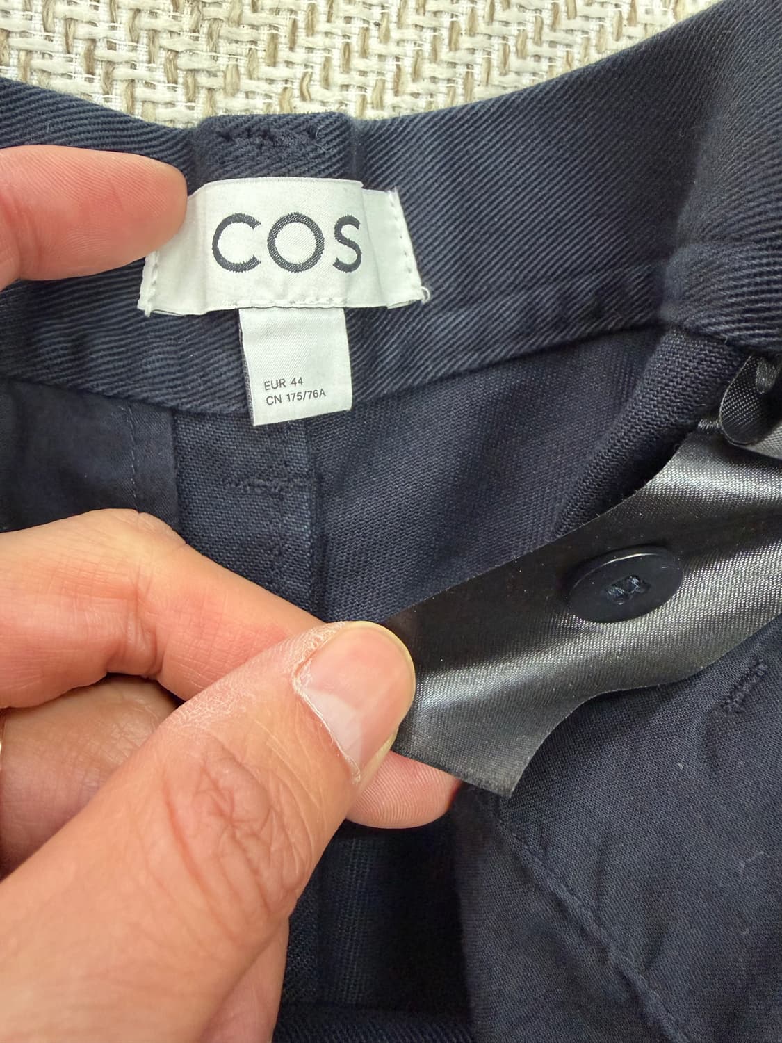 정품) COS 코스 신형 남성 와이드 면바지 44 상품이미지6