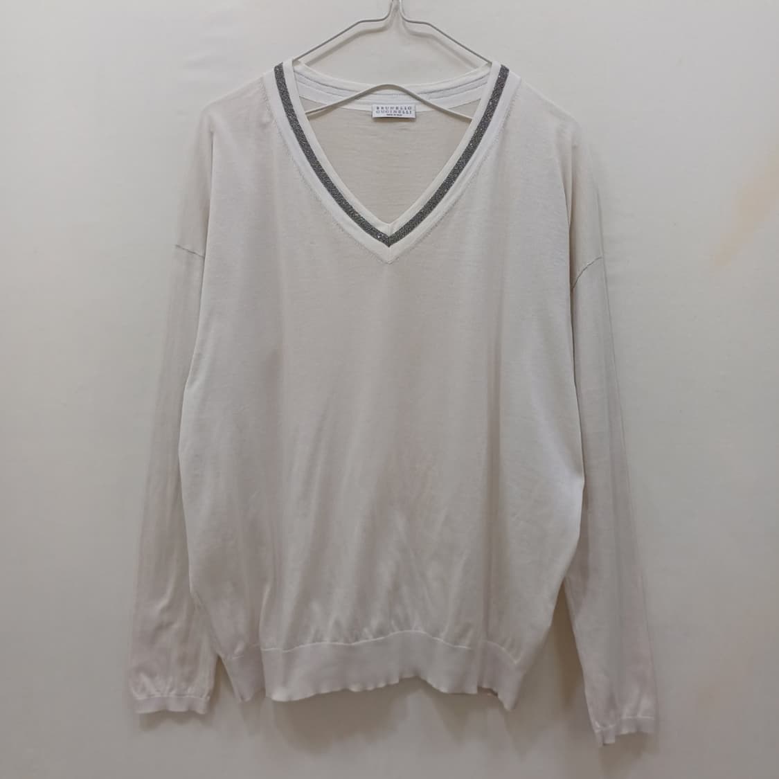 정품 브루넬로쿠치넬리 얇은 봄 가을 브이넥 니트 여성 M 사랑봉봉 상품이미지1