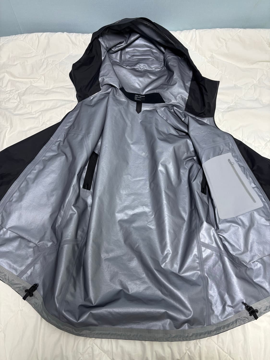 [S] 아크테릭스 25ss 베타 SL 새상품급 상품이미지3