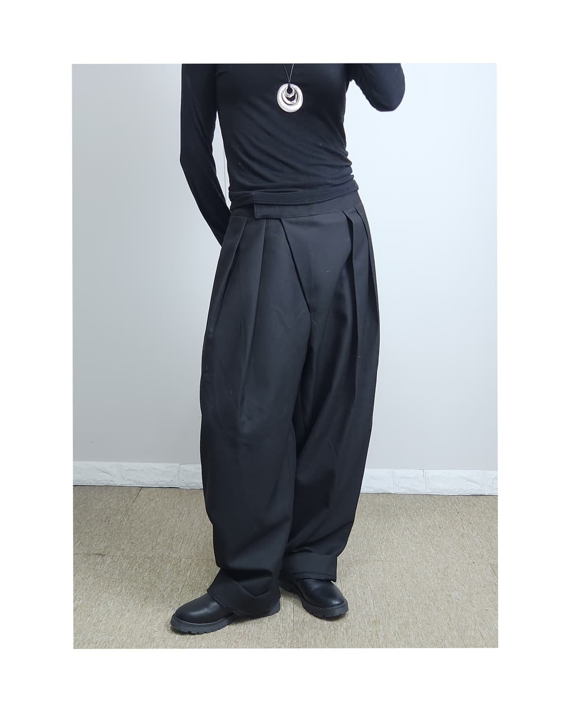 (트리밍버드) 핀턱 배기 슬랙스 상품이미지1