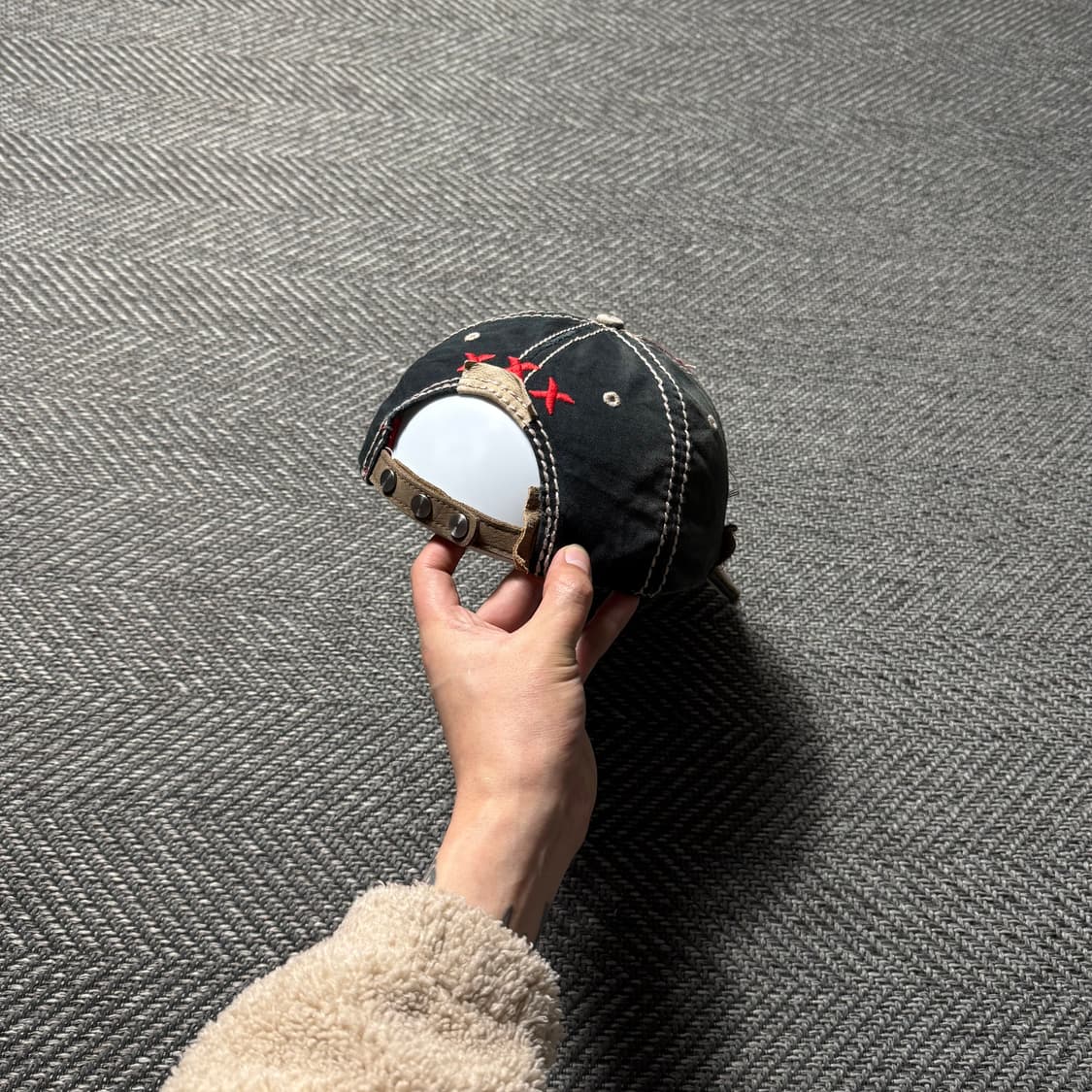 트루릴리전 자수 스웨이드 챙 체크 Y2K 그런지 볼캡 상품이미지6