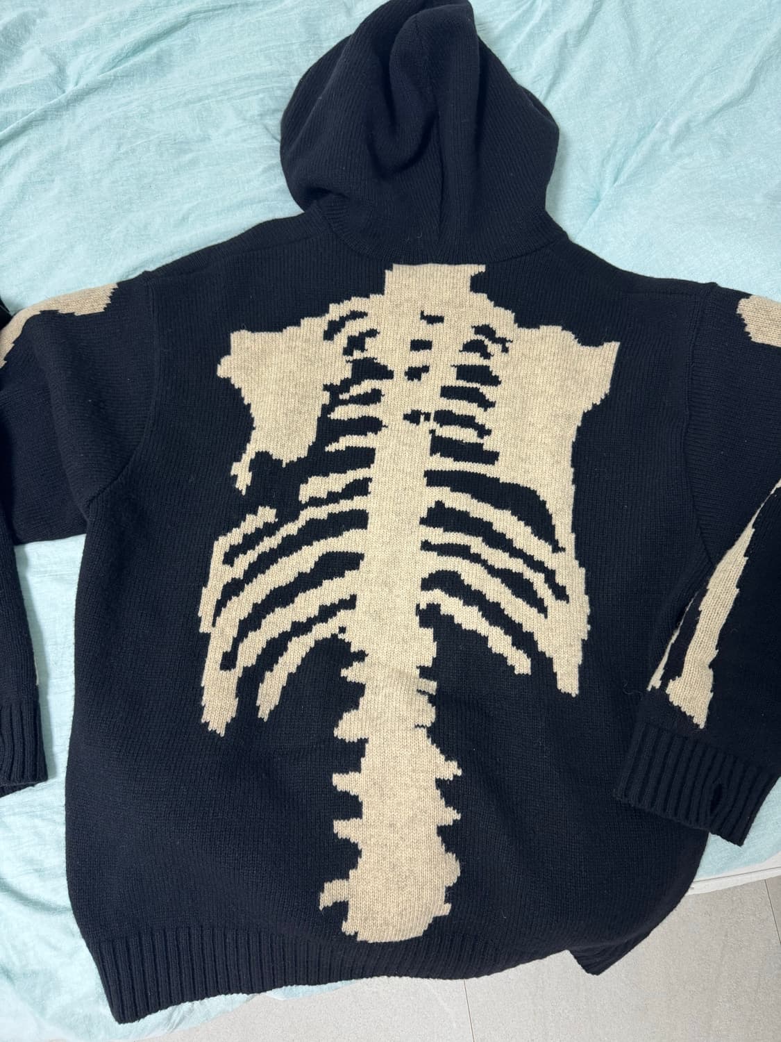 캐피탈 본니트 후드티 상품이미지1