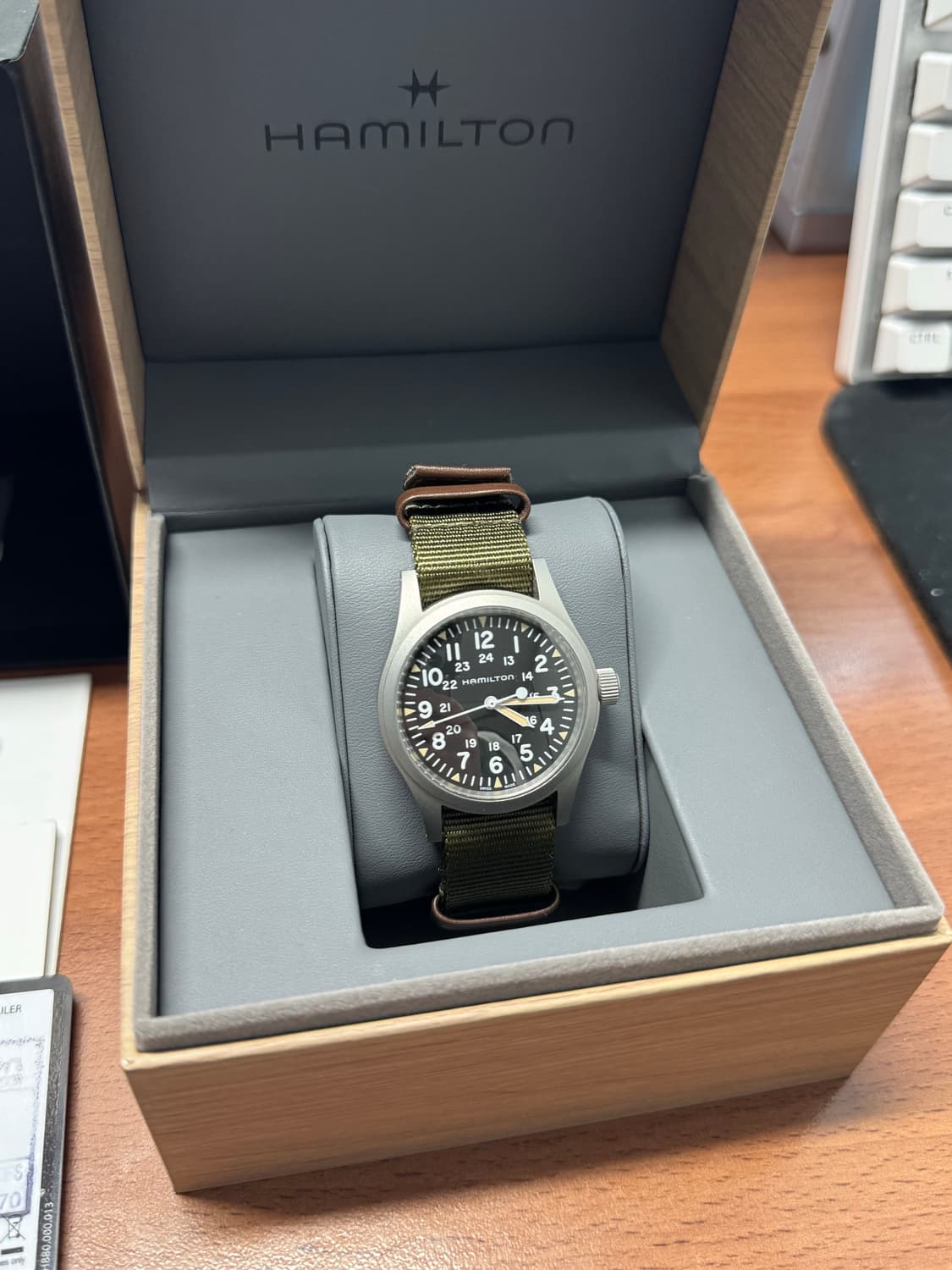 해밀턴 카키필드 38mm 상품이미지1