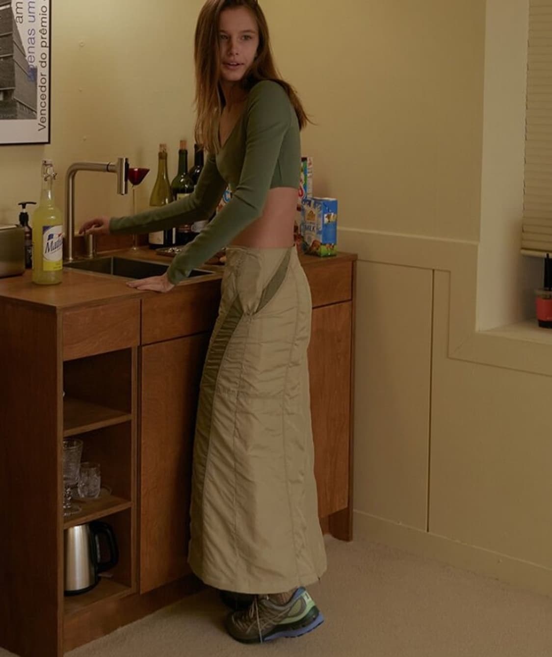 1회착) 노컨텐츠 머메이드 라인 윈드브레이커 스커트 카키 S 상품이미지10