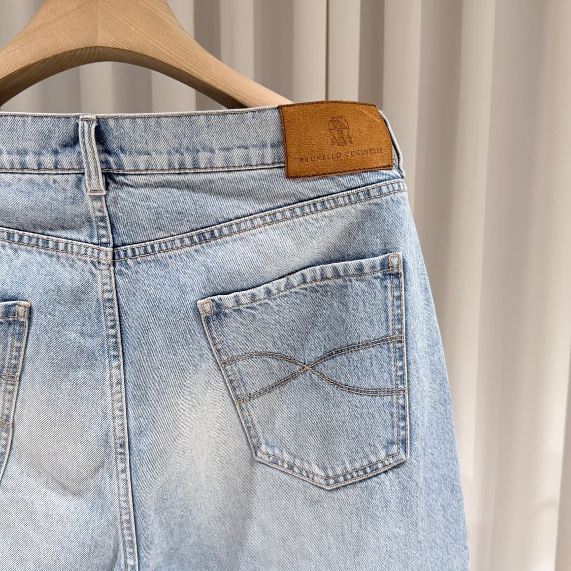 (A/50) / 브루넬로 쿠치넬리 미드 라이즈 슬림핏 데님팬츠 상품이미지4