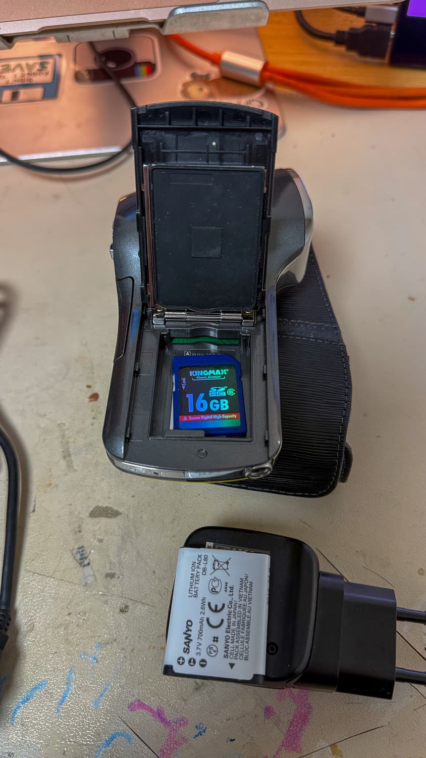 뉴진스 산요 작티 VPC-CG10 올정품(베터리.충전기.선.케이스) 상품이미지5