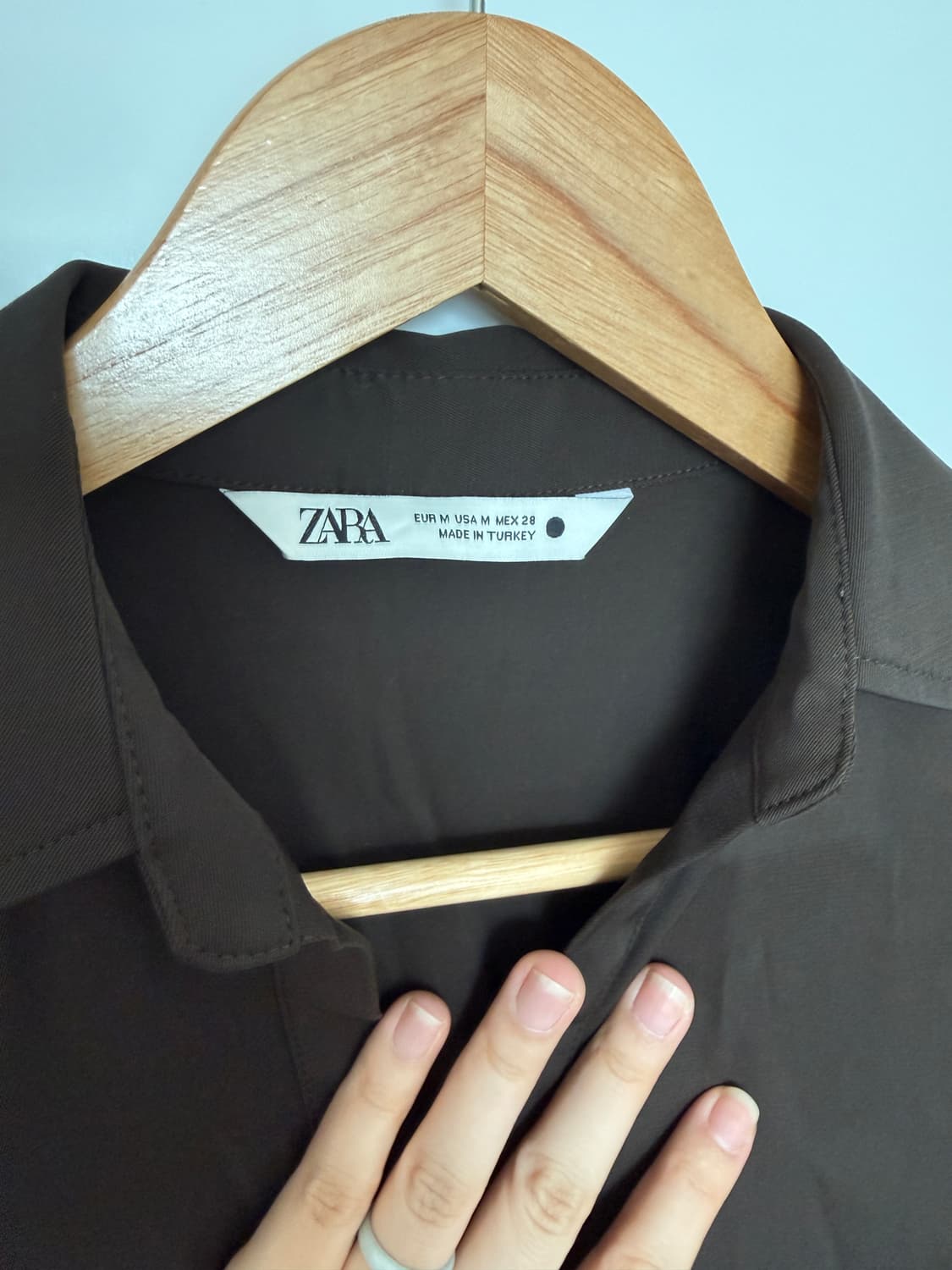 거의 새것 ZARA 자라 브라운 셔츠 M 상품이미지3