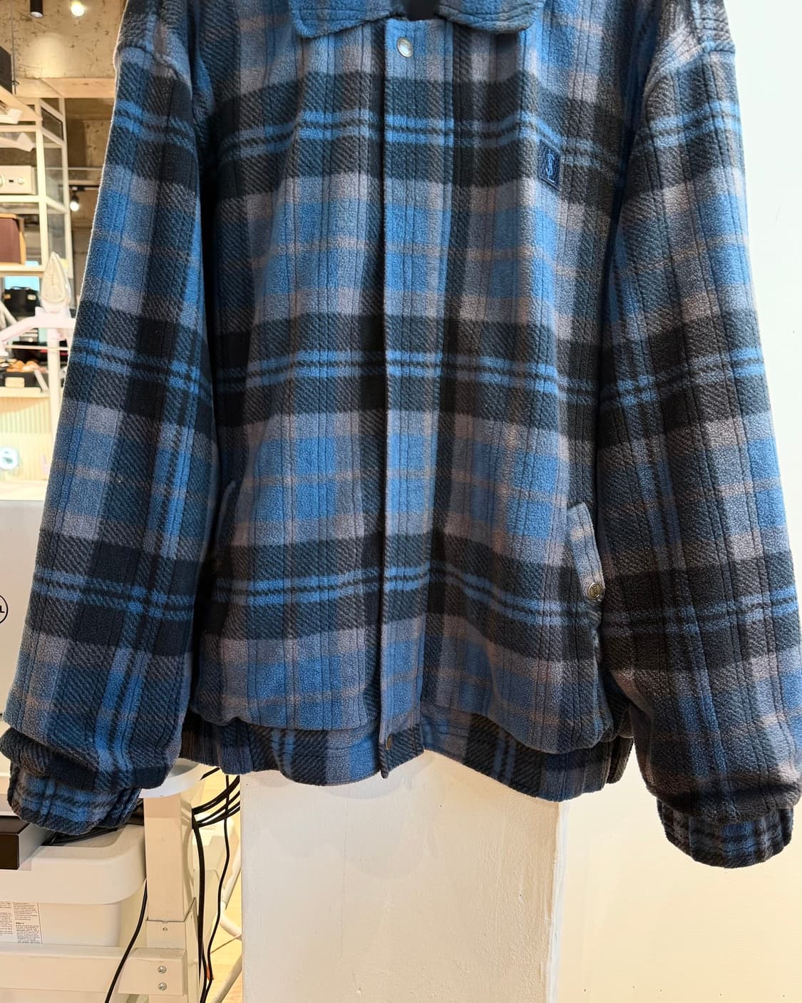 입생로랑 블루 90s 체크 플리스 자켓  상품이미지6