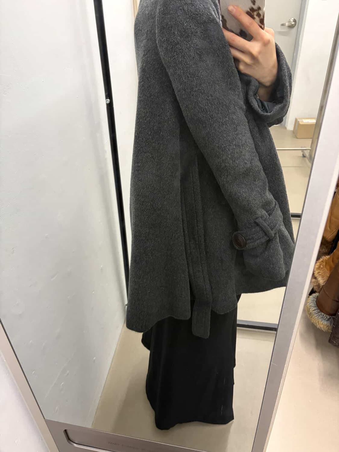 오즈세컨 사이즈 버튼 코트 상품이미지3