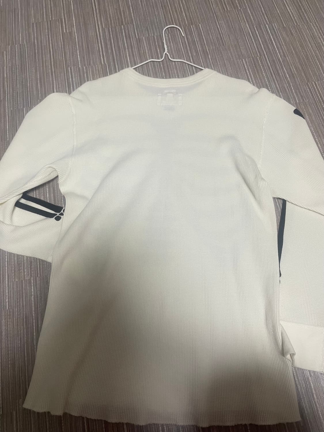 M)슈프림 헤인즈 본즈 써멀 크루 롱슬리브 긴팔티 산산기어 아캄 베이프 상품이미지2