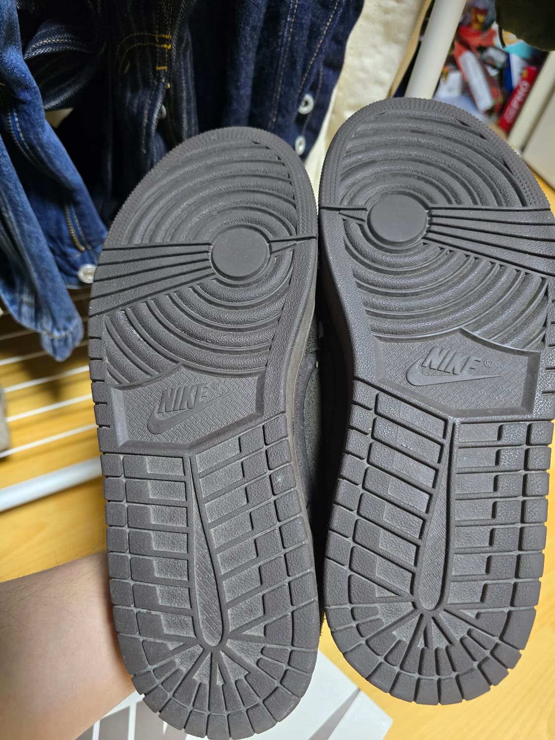 조던 트레비스스캇 벨벳 브라운 270 상품이미지7