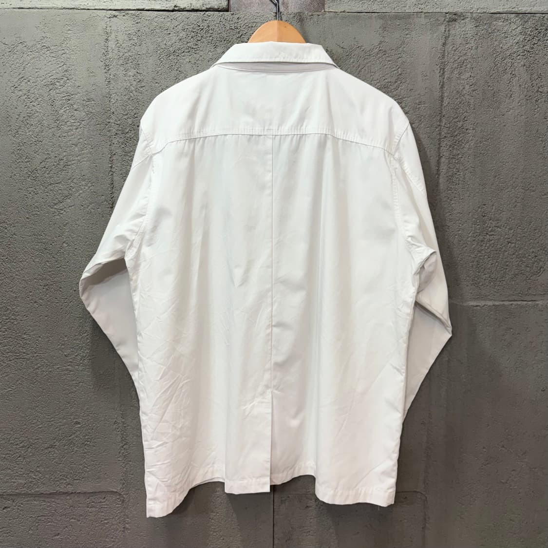 (XL) 칼하트 WIP 화이트 초어 자켓 상품이미지3