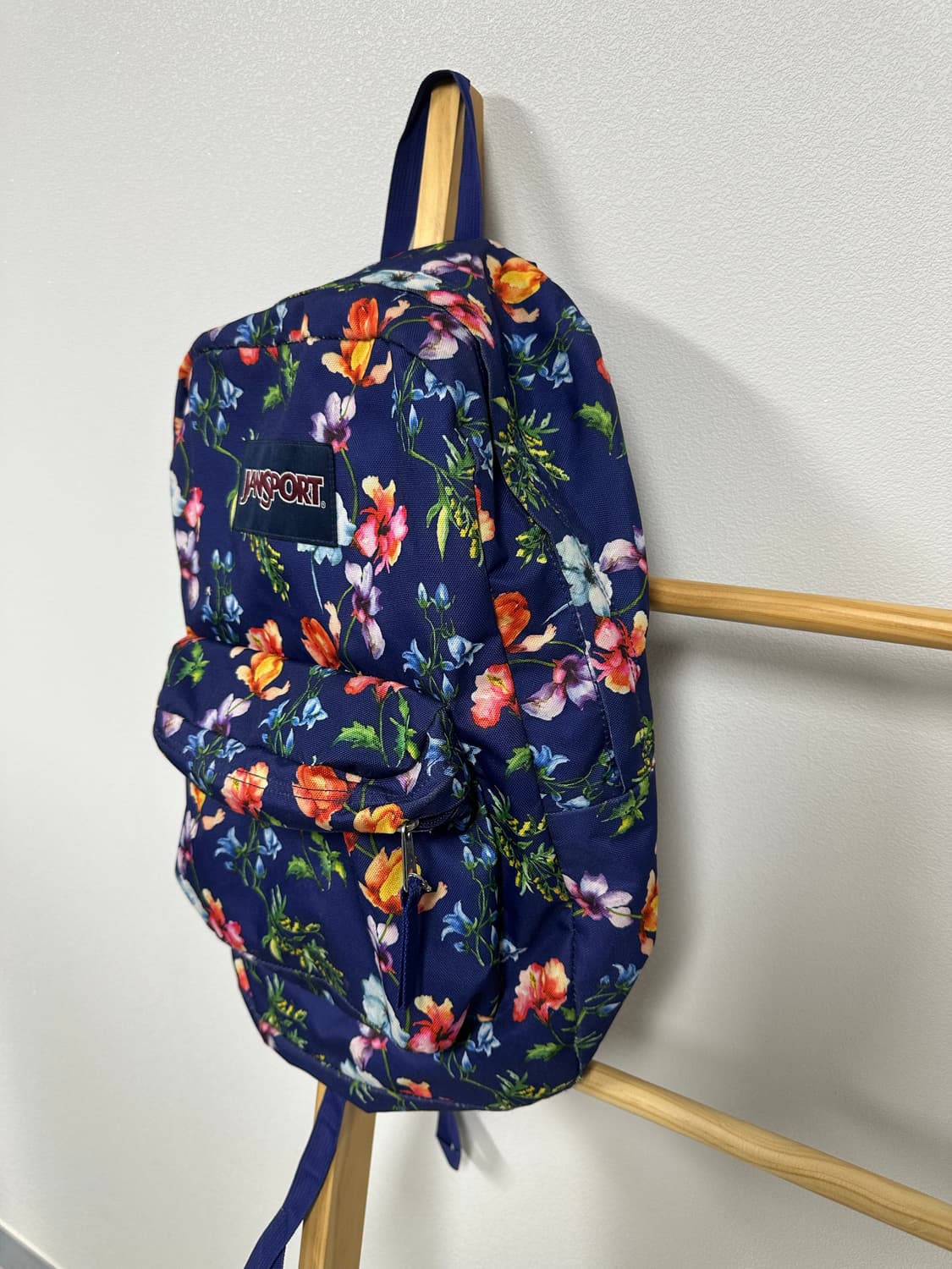 잔스포츠 백팩 상품이미지2