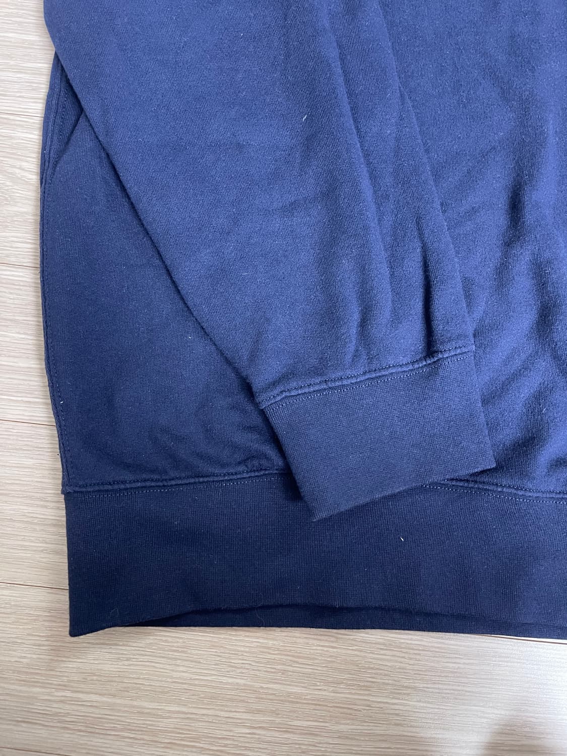 폴로 랄프로렌 네이비 맨투맨 상품이미지4