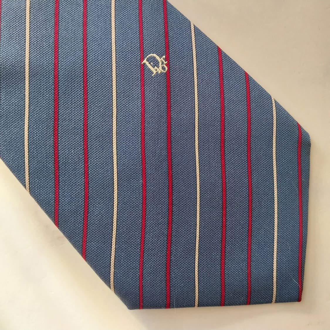 디올 실크 스트라이프 로고 포인트 넥타이 8.2cm A+등급 K1777
 상품이미지6