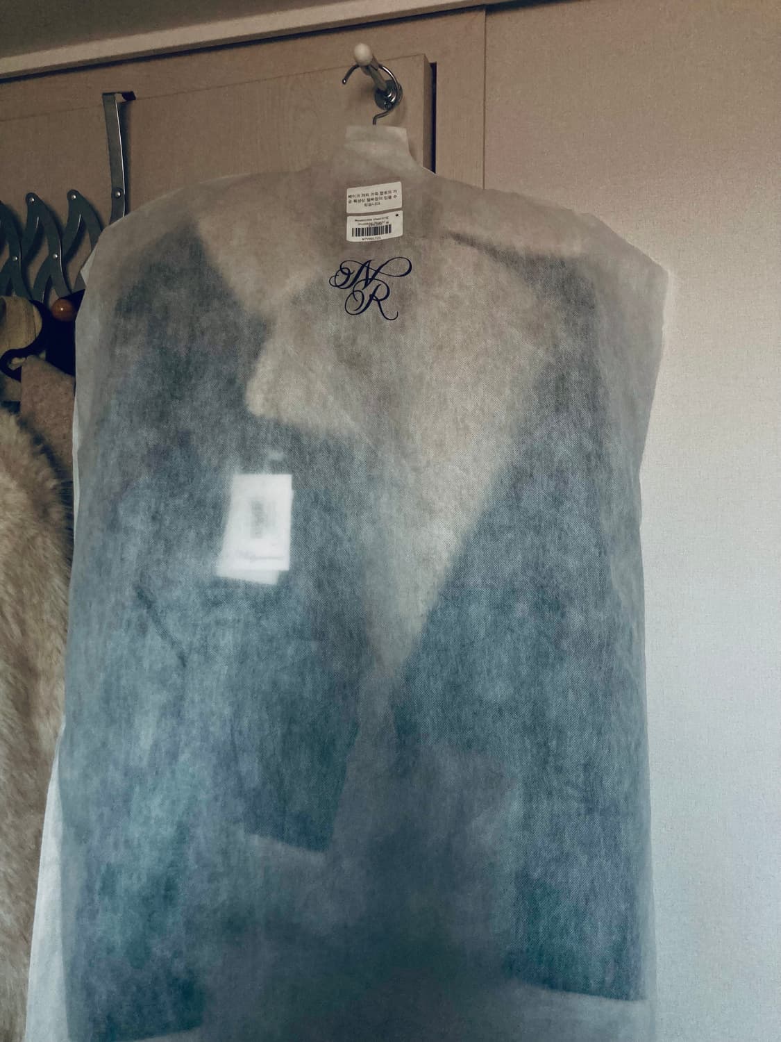 낫유어로즈 (품절) 리버시블 시어링 무스탕 블랙 상품이미지10