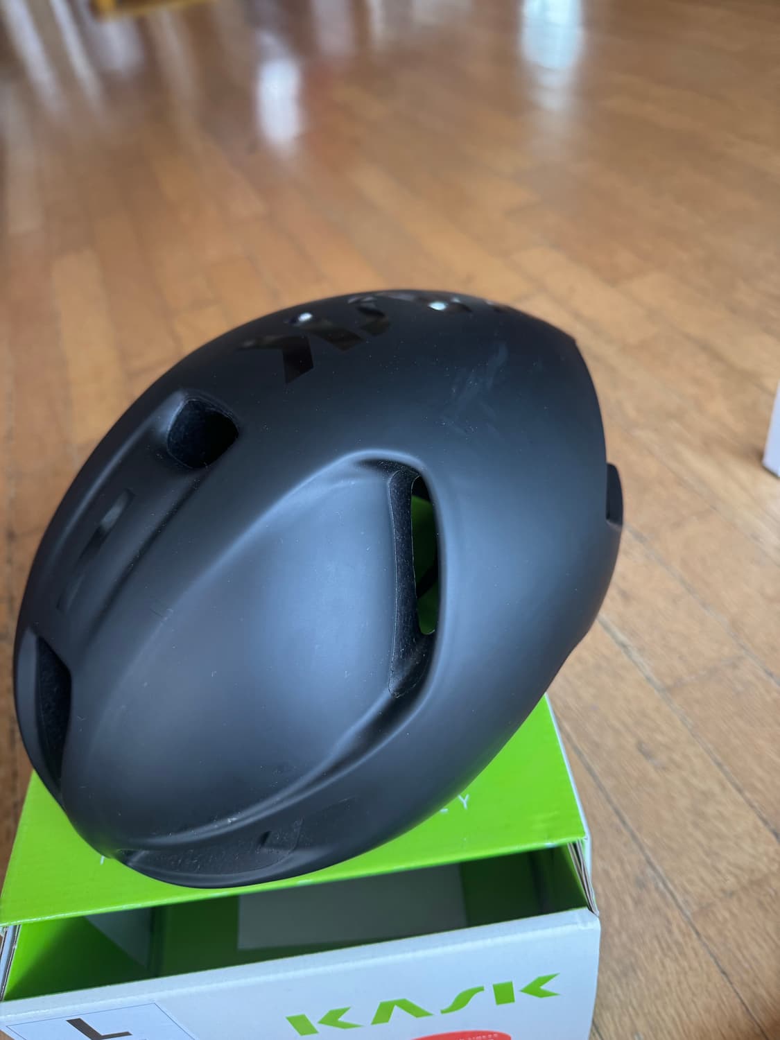 카스크 유토피아 무광 블랙  L 헬멧 상품이미지2