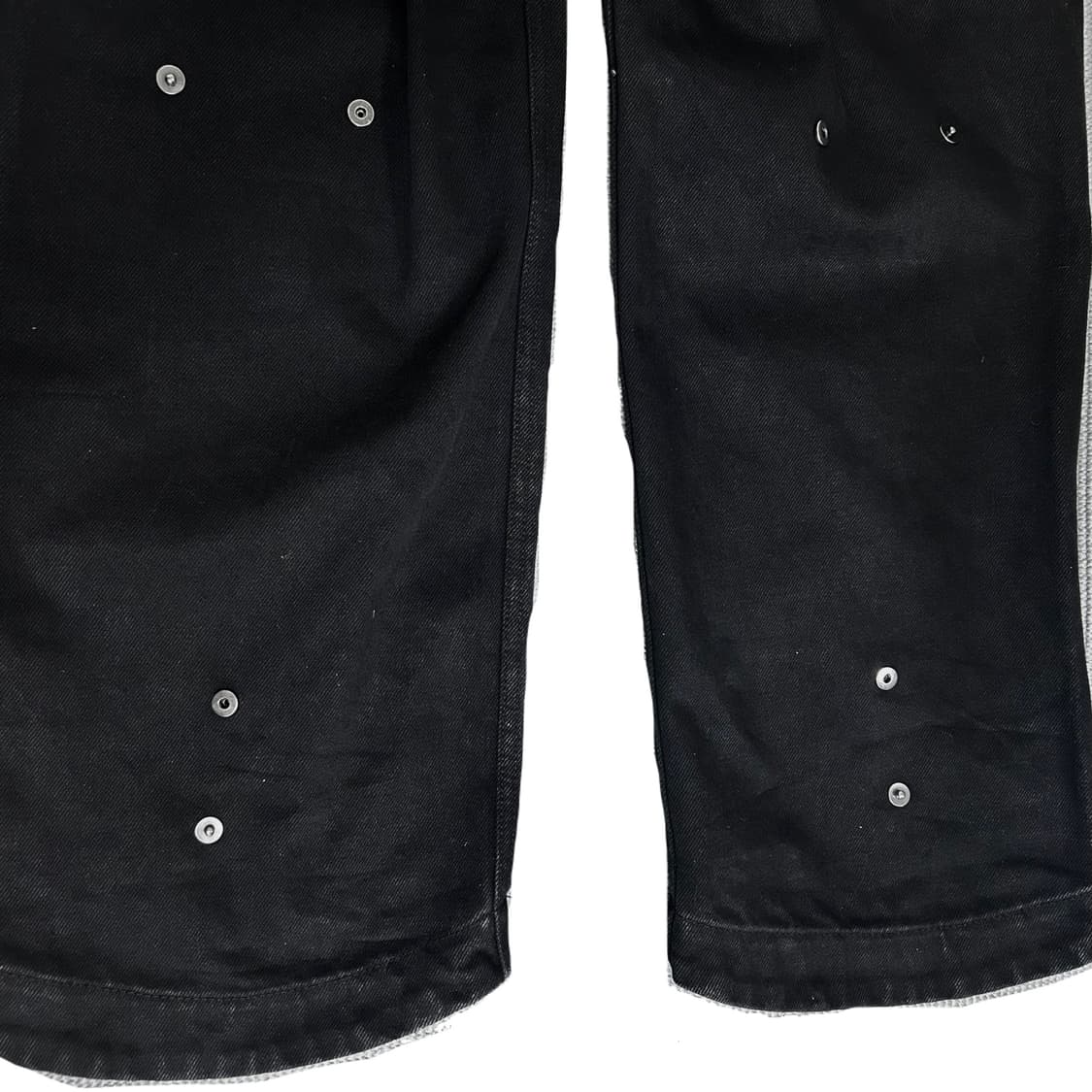 [새상품] 비엑세스 Eyelet Button Black Jeans 0 상품이미지4