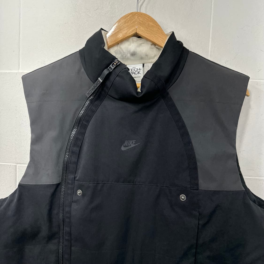 나이키 테크팩 패딩 조끼  상품이미지2