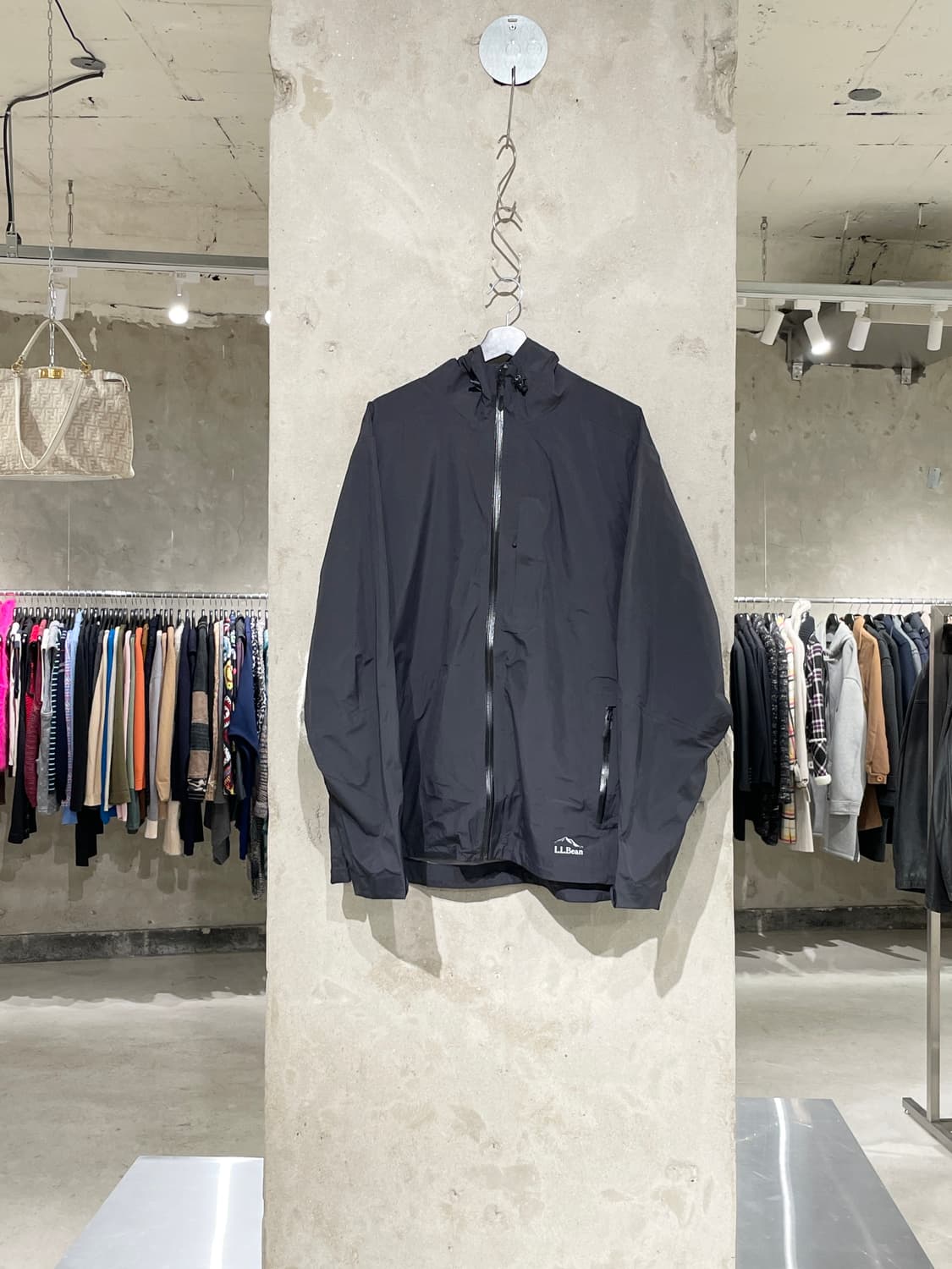 엘엘빈 블랙 마운틴 벤틸레이션 나일론 윈드 브레이커 상품이미지1