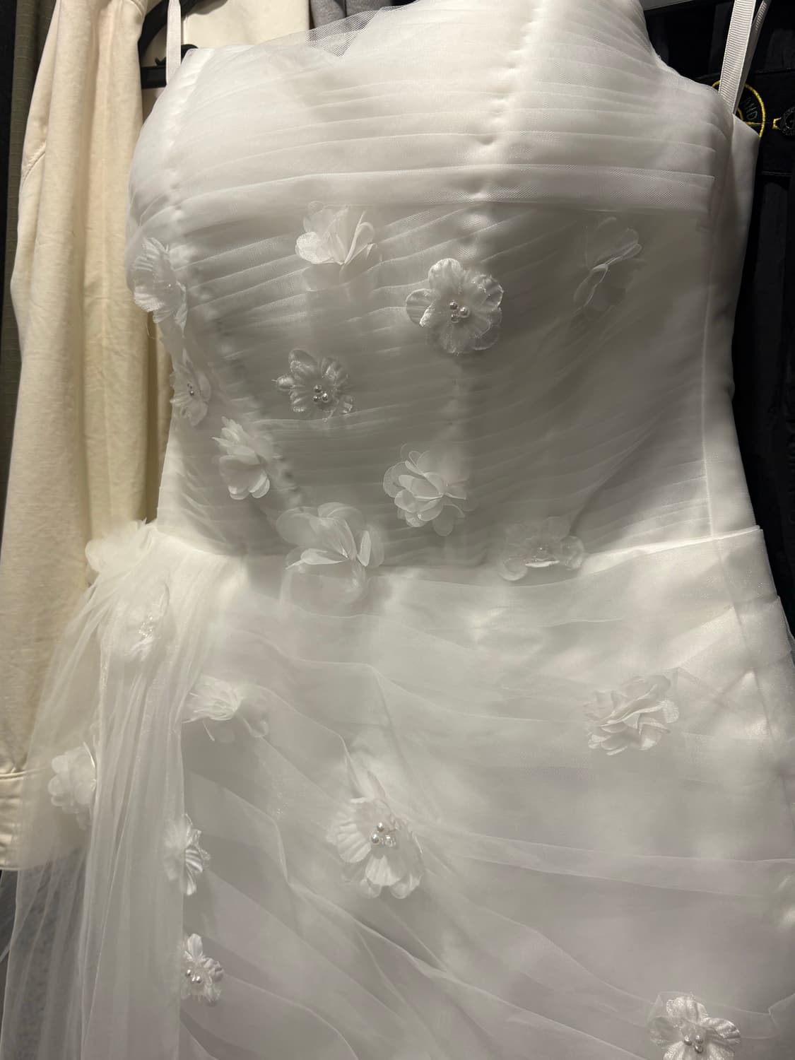 화이트 튜브탑 웨딩드레스 (S) 상품이미지4