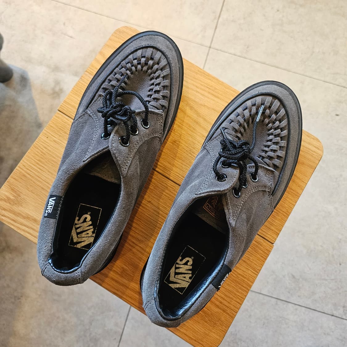 270 반스 스웨이드 클리퍼  상품이미지2