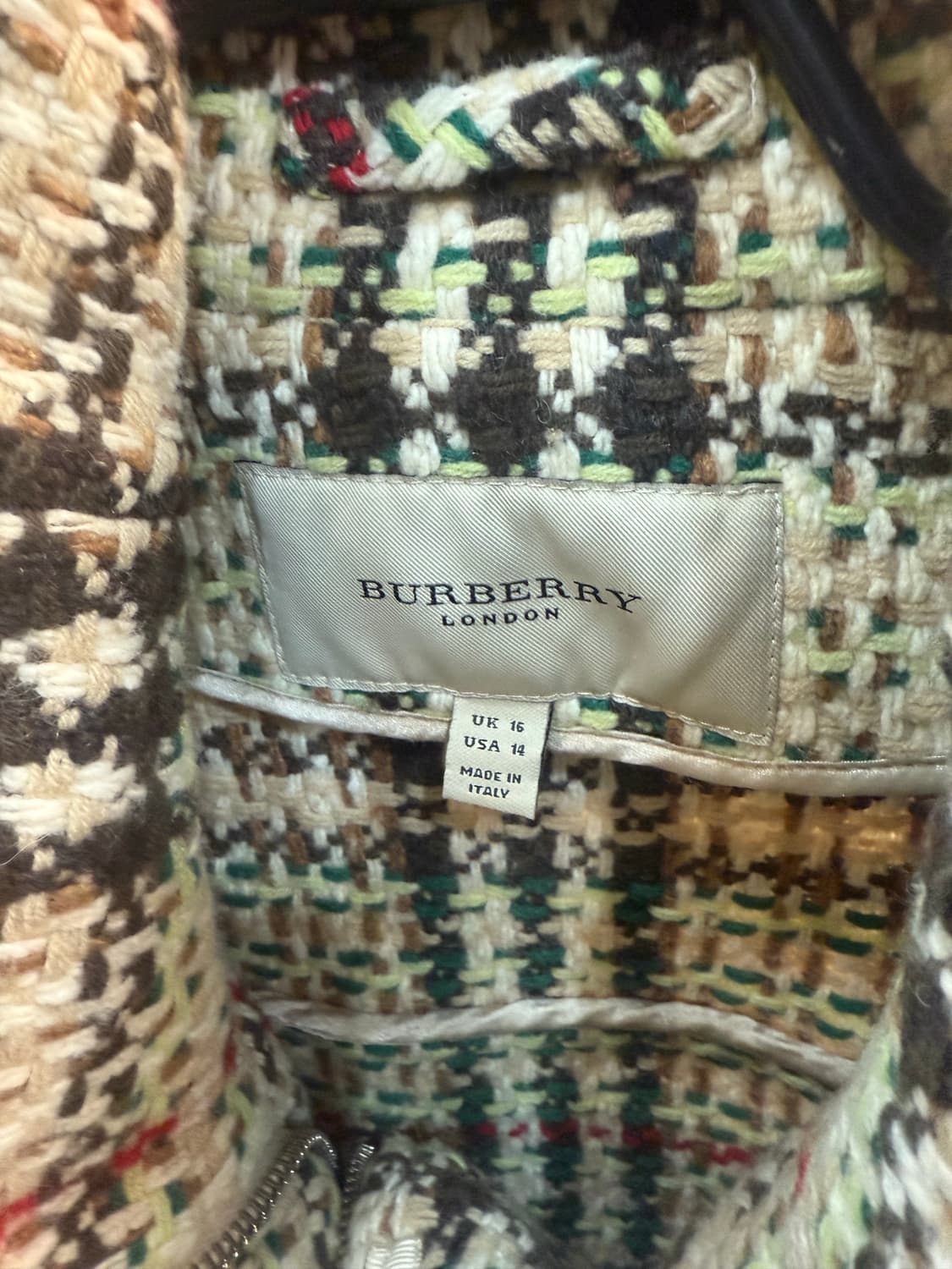 44/66-77 정품 버버리 울 노바체크 자켓 팝니다 상품이미지2