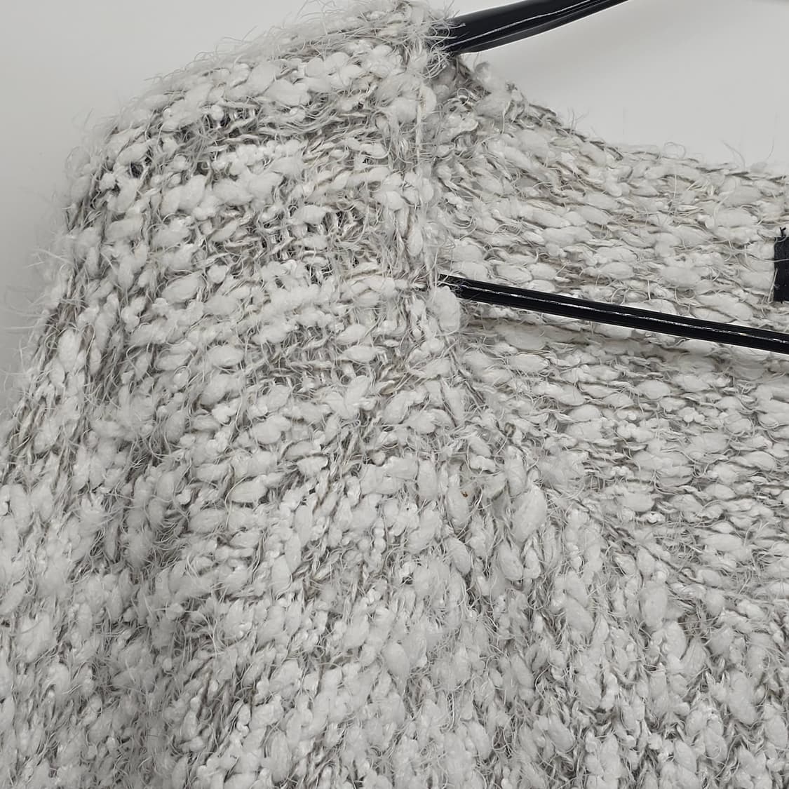 BUFFALO 화이트 믹스 니트 스웨터 상품이미지4