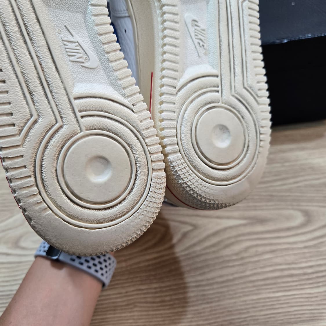 270 나이키 에어포스1 로우 빈티지 화이트 블루 상품이미지9