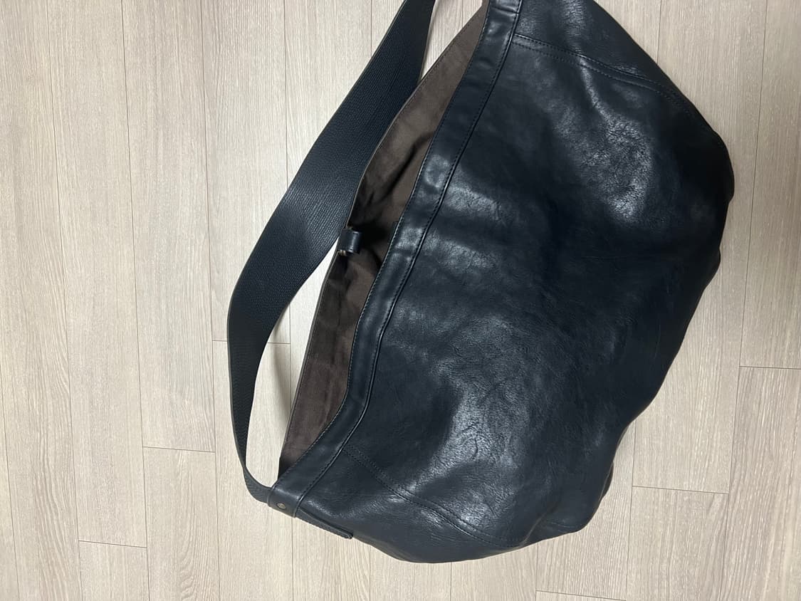 타이가 타카하시/뉴스보이 레더백/L 상품이미지1