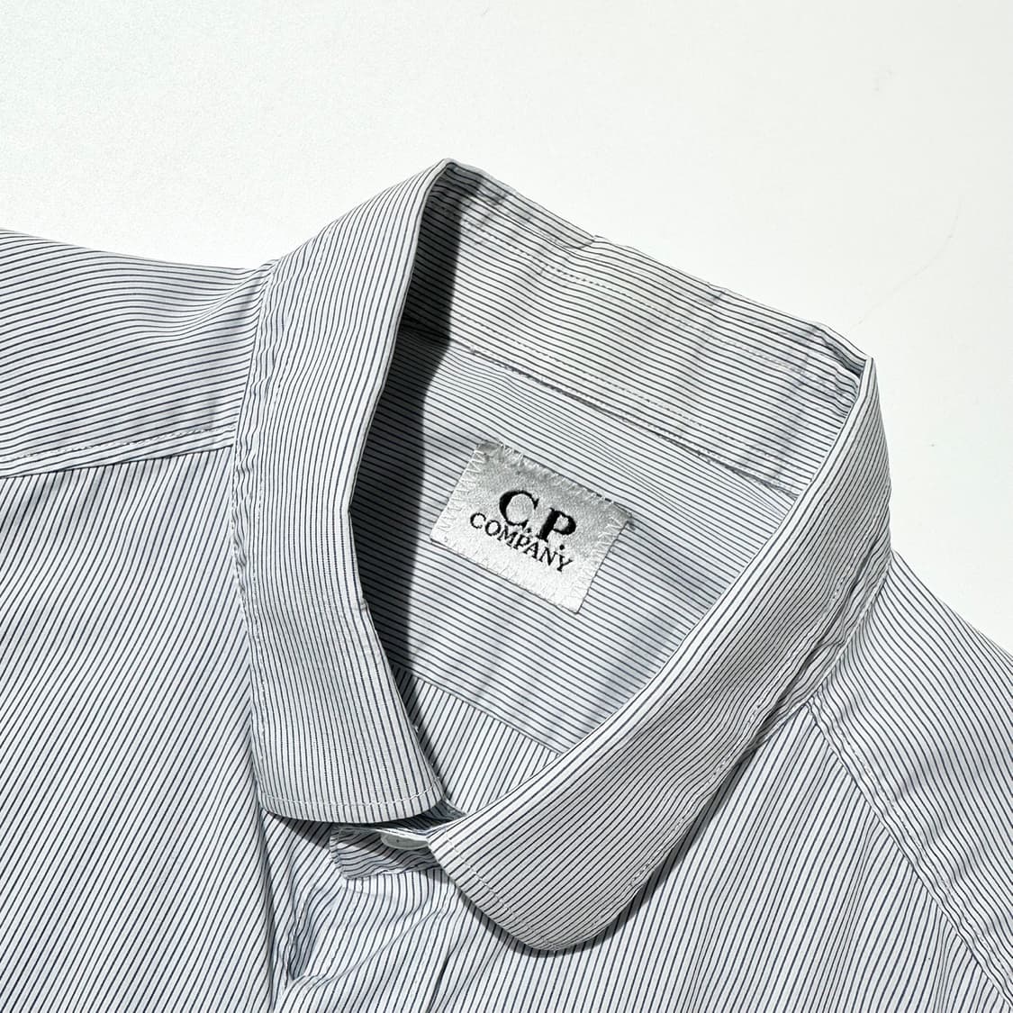 CP컴퍼니 스트라이프 셔츠 상품이미지4