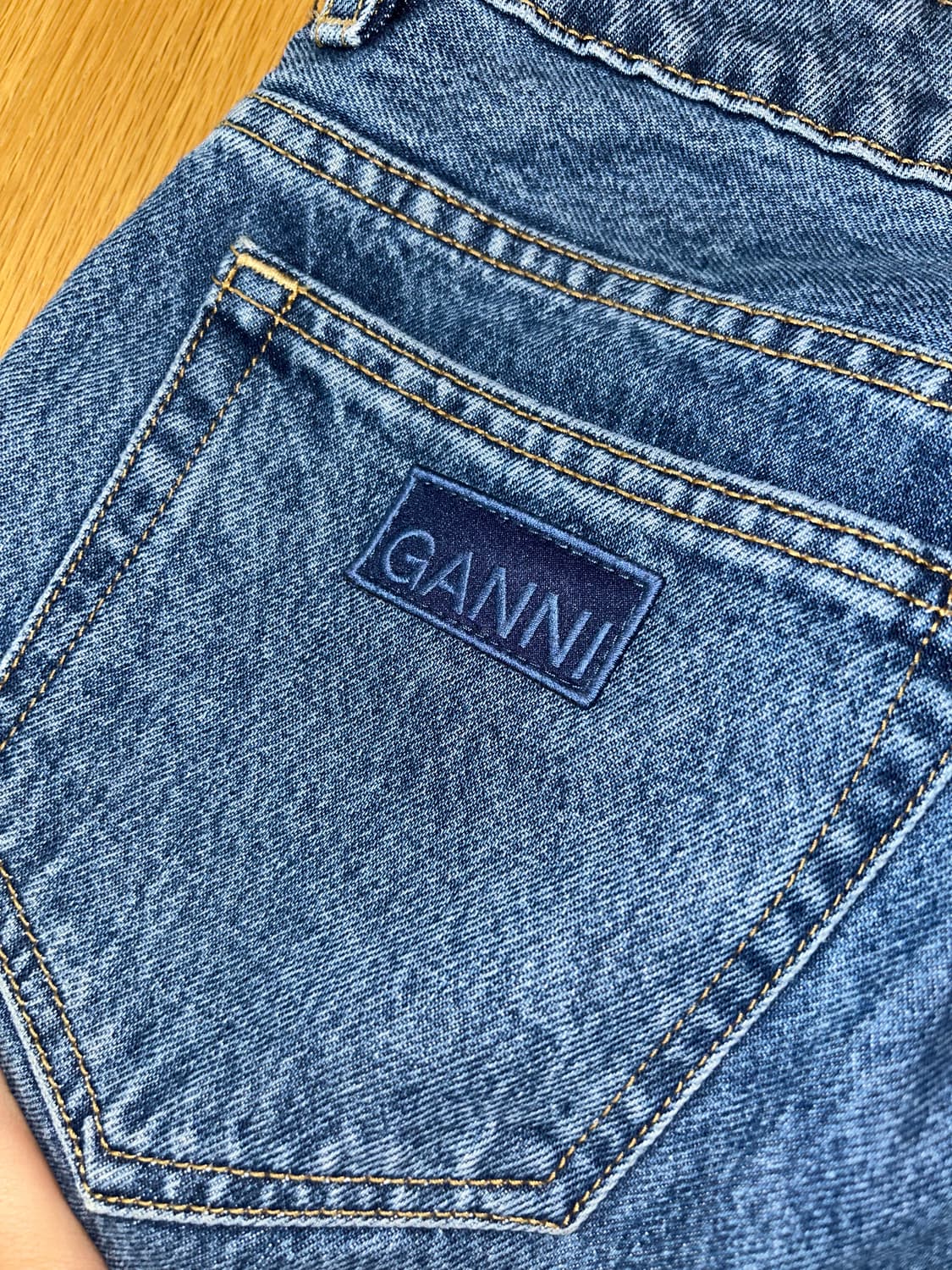 가니 Betzy Cropped 데님 청바지 GANNI 상품이미지4