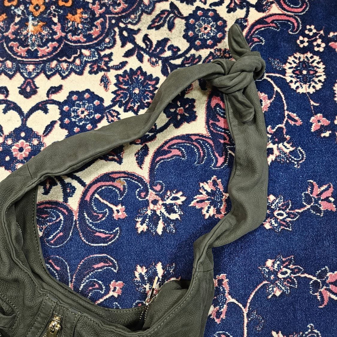 알렉산더왕 도나 빈티지 카키 호보백 + 크로스백 Free 상품이미지3