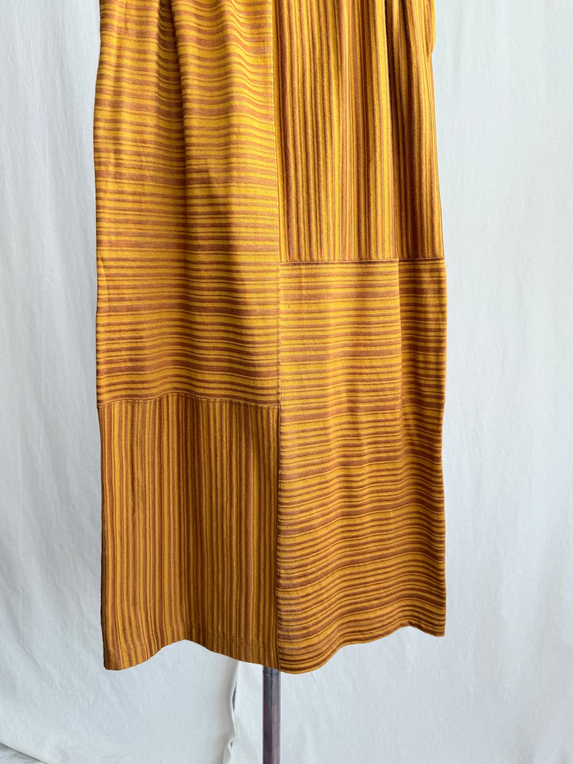 HAI by Issey Miyake 스트라이프 롱 스커트 상품이미지5