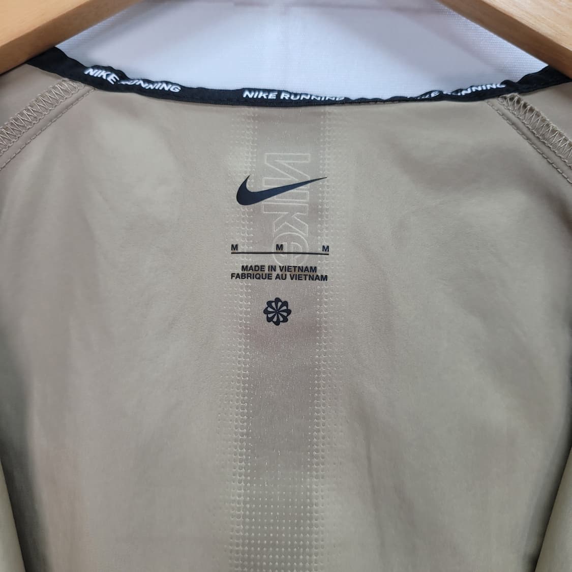 NIKE 나이키 마일러 리벨 러닝 라이트 오어우드 바람막이 자켓 M 상품이미지8