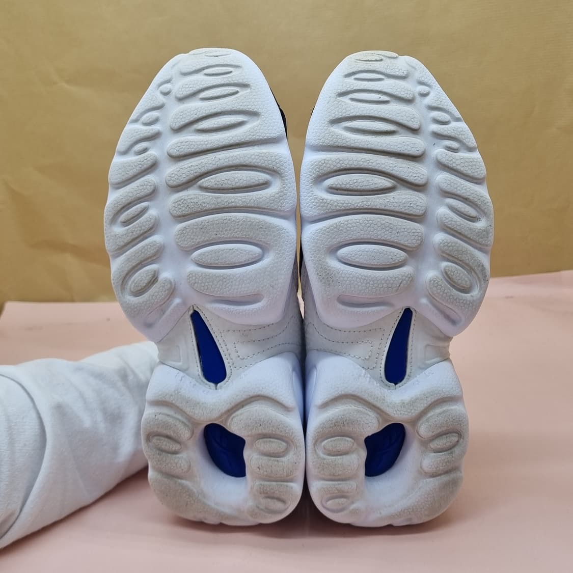 리복  일렉트로3d 여성운동화235 상품이미지3