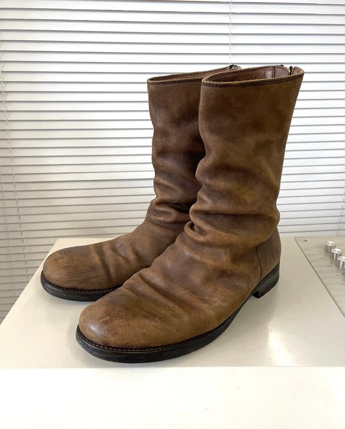 드레이프 레더 부츠 상품이미지1