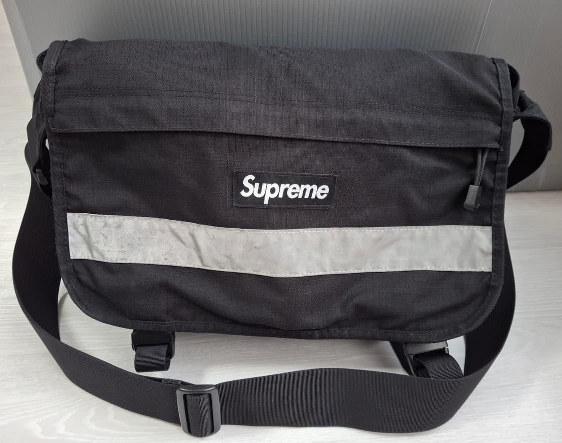 슈프림 메신저백 크로스백 상품이미지2