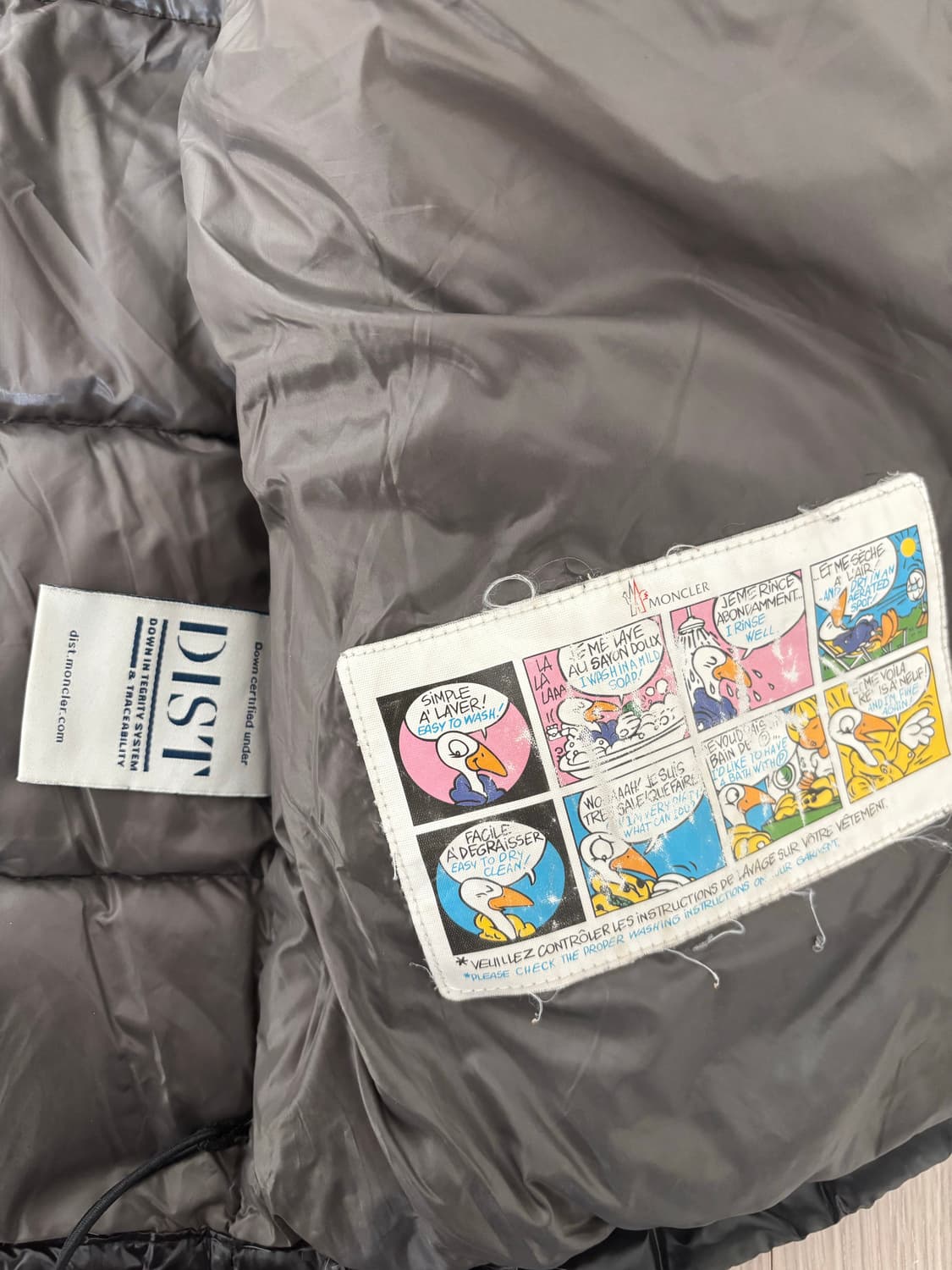 (급처)몽클레어 마야 다운 패딩 자켓 유광 블랙 2사이즈 상품이미지7