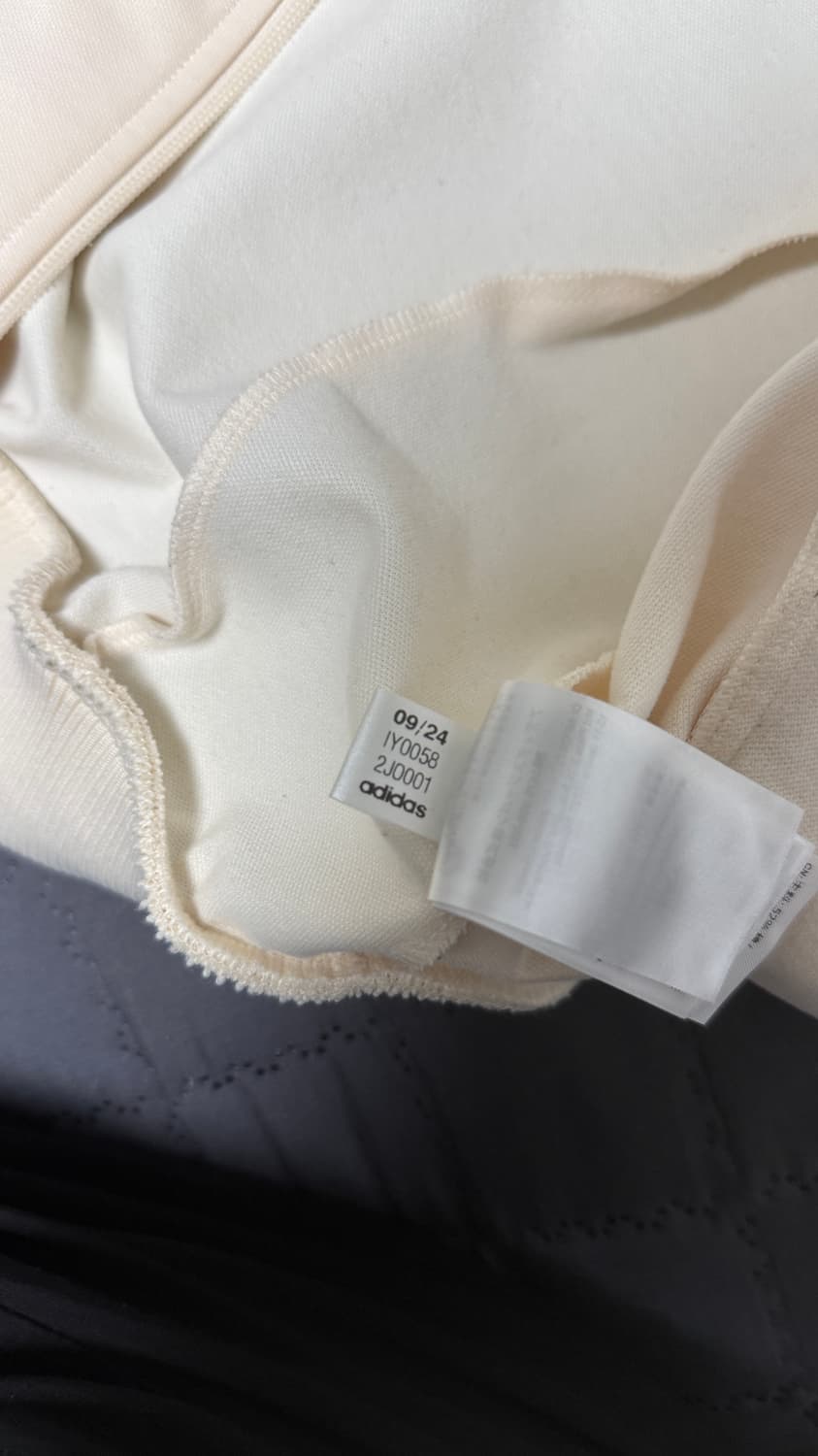 (유일매물) 아디다스 레알 마드리드 트랙탑 원더 화이트 매직 라일락 상품이미지9