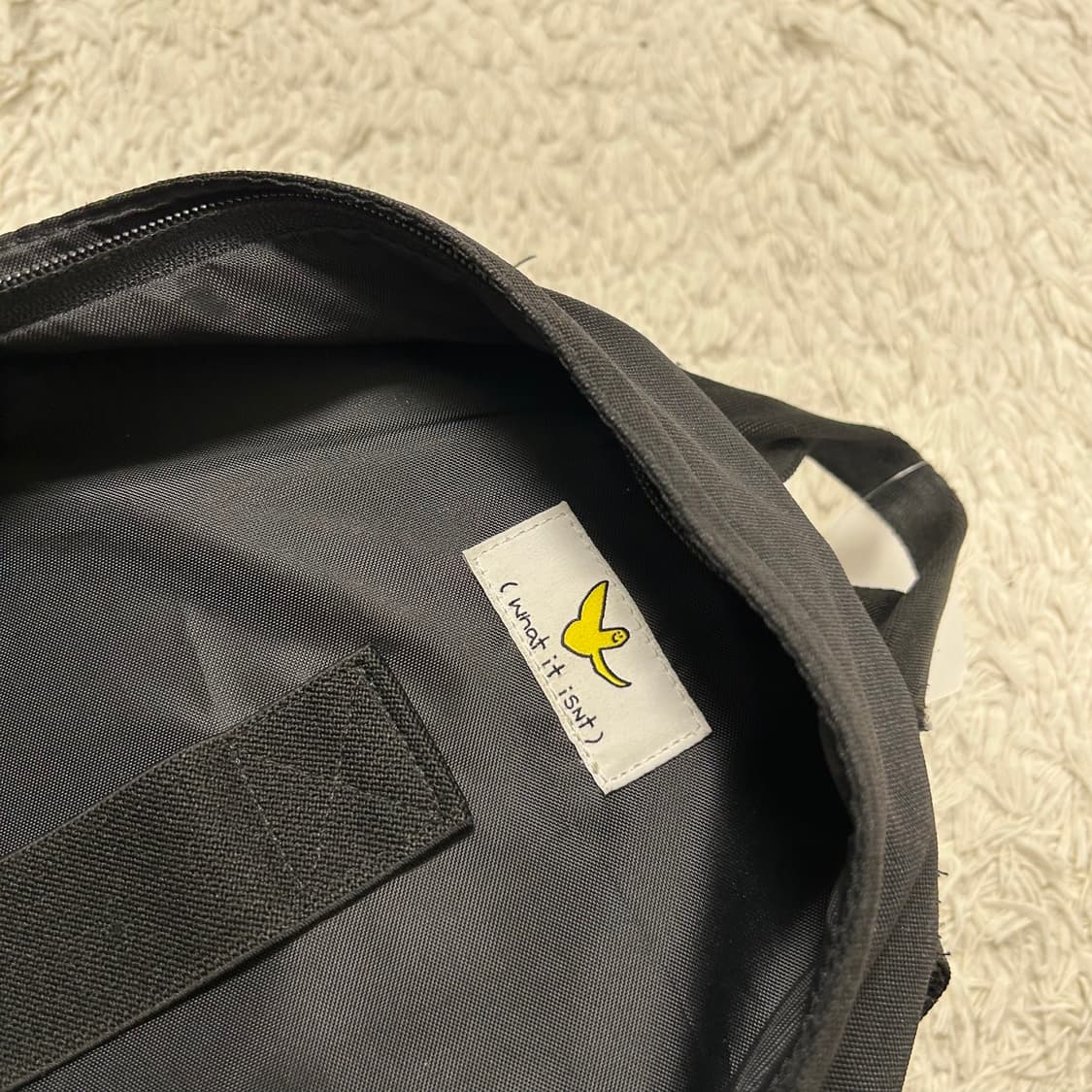 What It IsNt backpack 상품이미지5